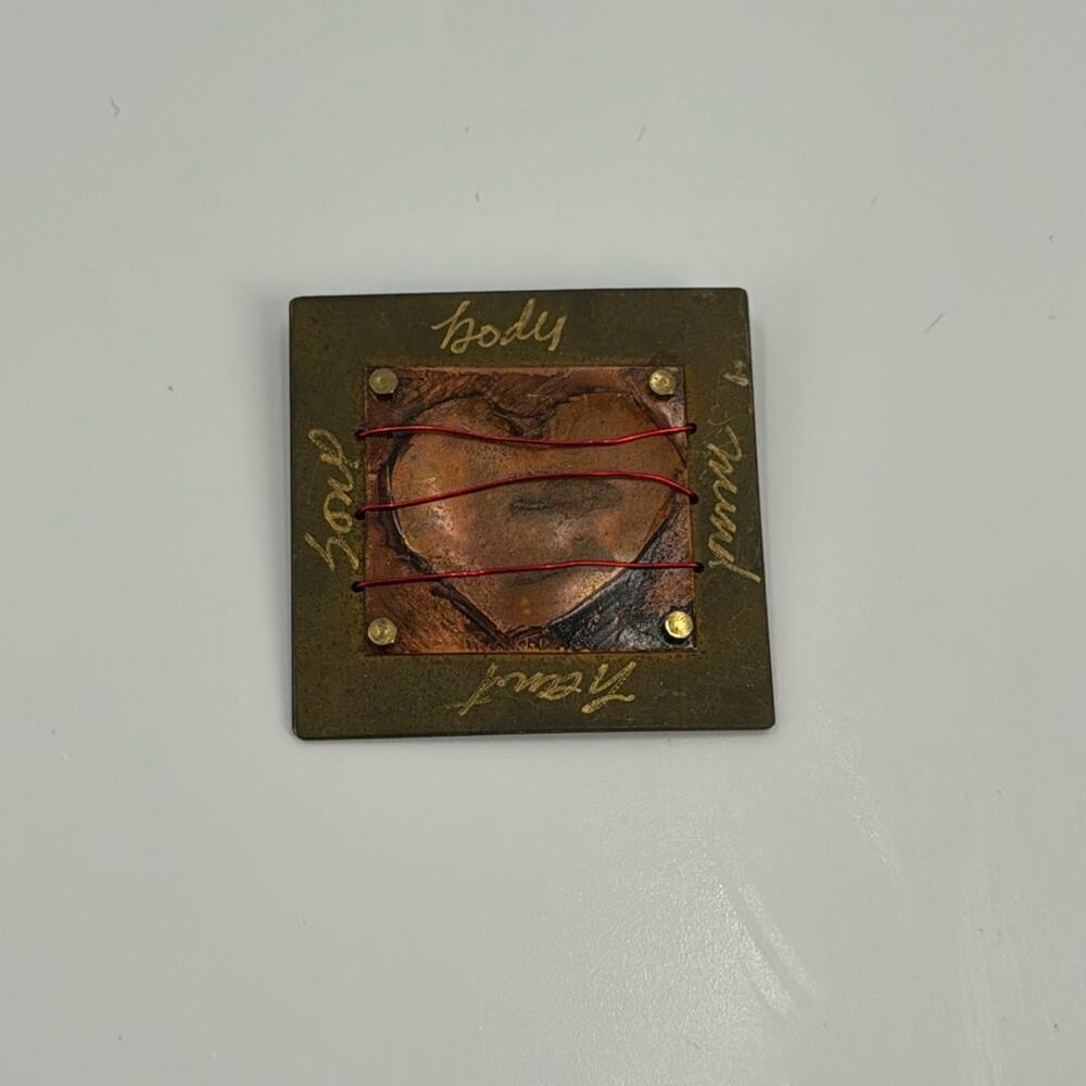 Vintage rustic western 90s handmade heart brooch